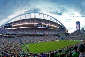 开云体育官方网入口-2025杭州马拉松：三万跑者竞逐“最美赛道”